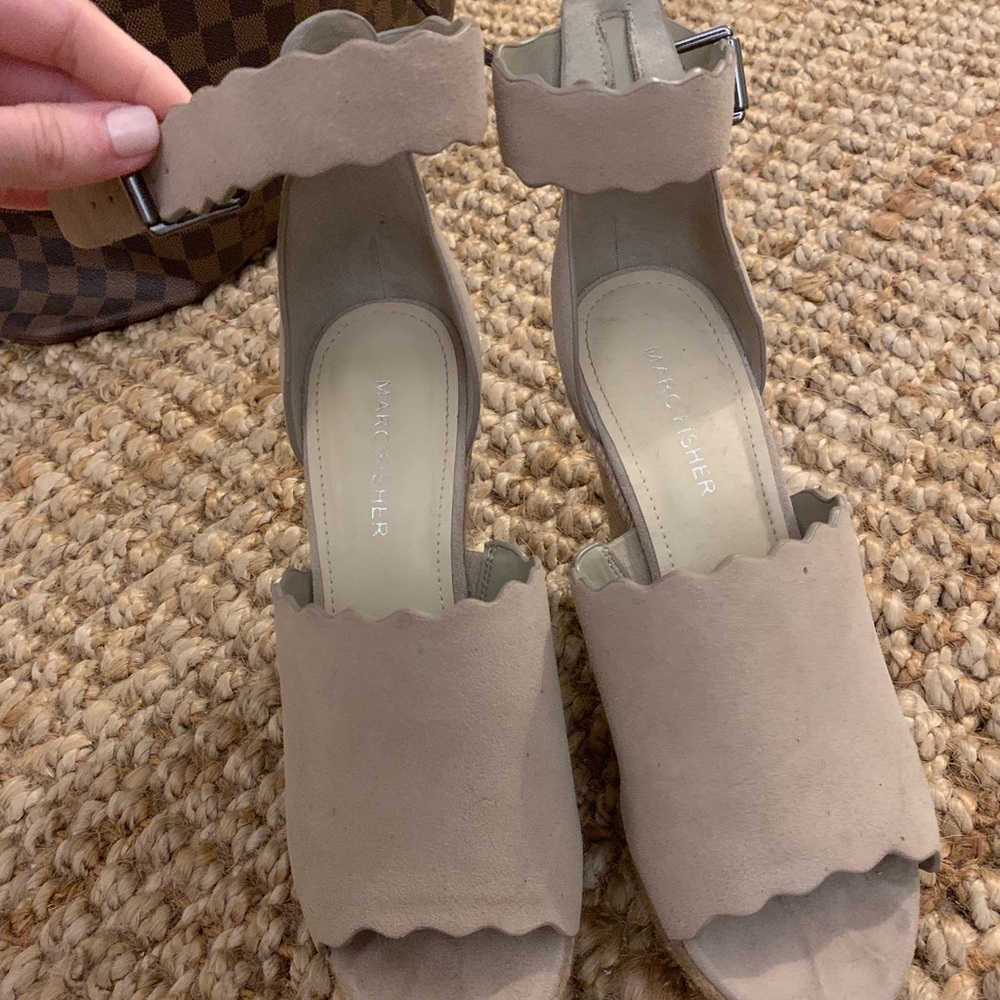 Marc Fisher wedges
